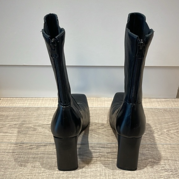 Sqaure Toe Black Leather Boots - Picture 3 of 5